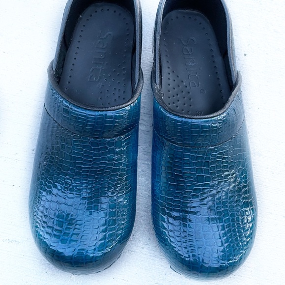 Sanita Blue Patten Bordeaux Clogs Size 37 - Picture 1 of 12